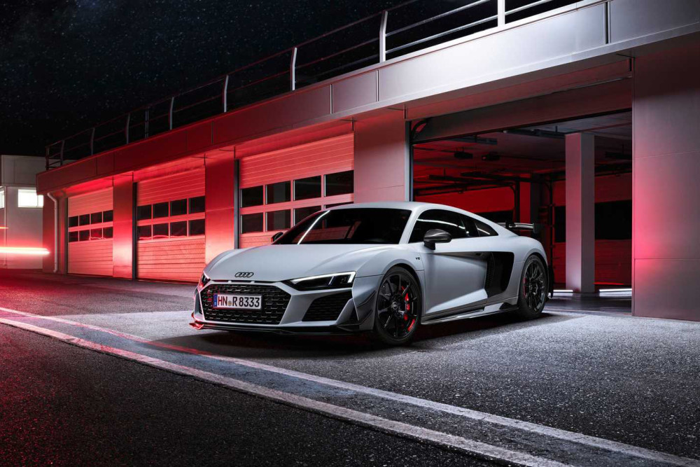 spyder系列暂停生产 奥迪r8 coupe gt rwd硬顶将限量发售_腾讯新闻