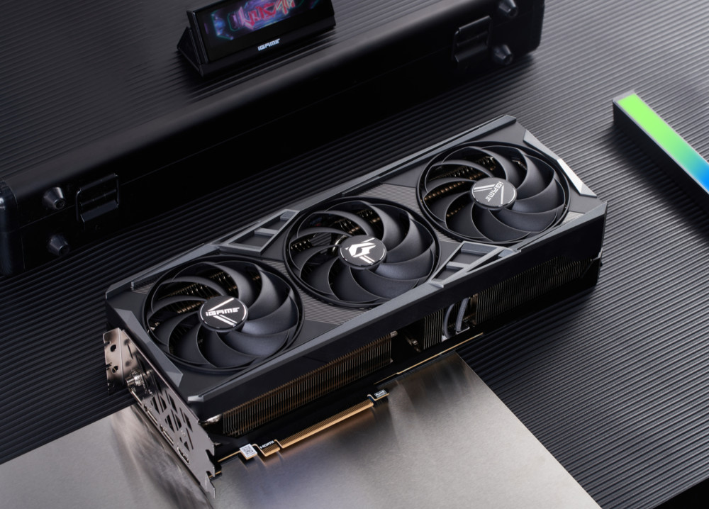 极致玩家的赛博机甲,七彩虹igame rtx 4080 vulcan oc图赏