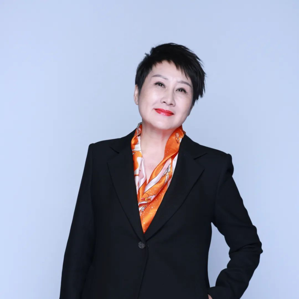 张凯丽谈自强自己得有水平有格局有站位