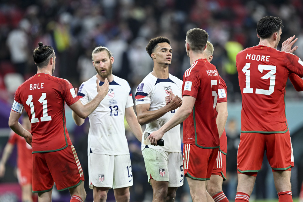 (卡塔尔世界杯)足球——b组:美国战平威尔士_腾讯新闻