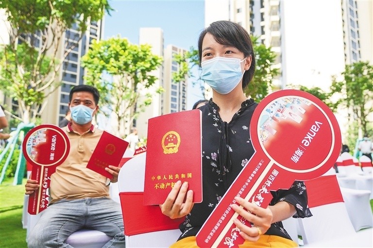 海南三年开建近十万套安居房_腾讯新闻