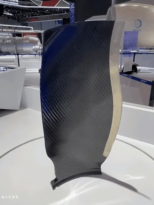 也就是aef3500进展顺利,具体来说就是它的复合材料风扇叶片已经搞定了