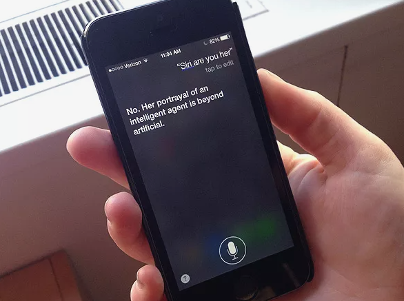 人工智能训练必须取代或重新安排优先级,以支持siri而不是嘿siri