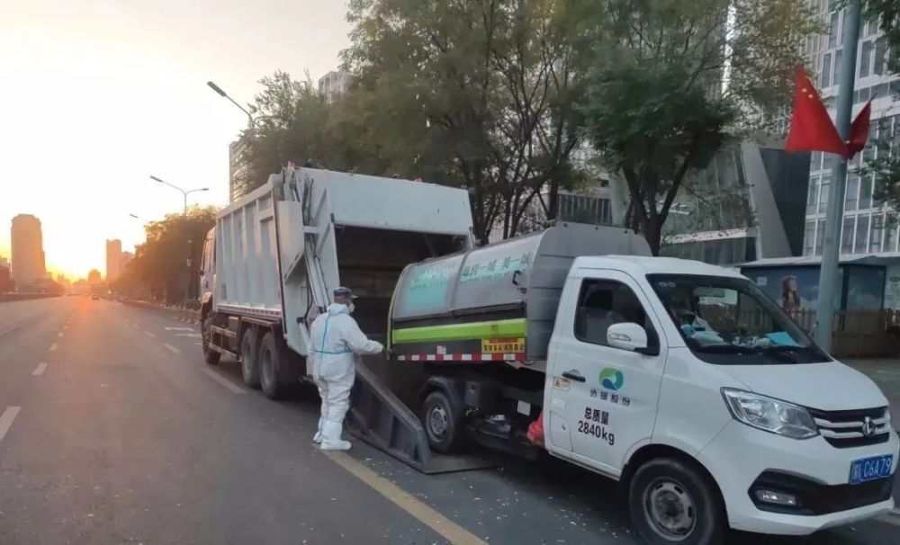 筑牢疫情防控“环卫防线”，他们在行动…