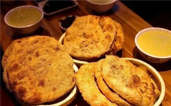 山西有看头|《美食篇》之灵丘黄烧饼-腾讯新闻