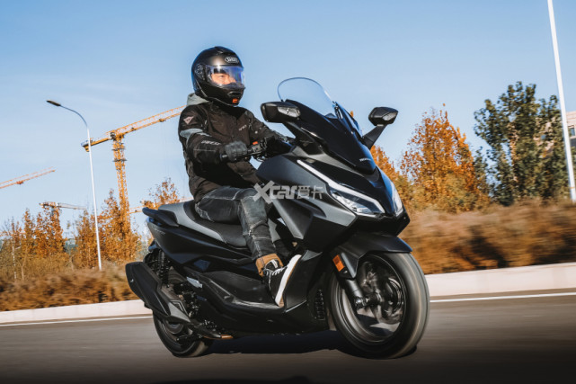 国产依旧原汁原味 抢先体验本田nss350