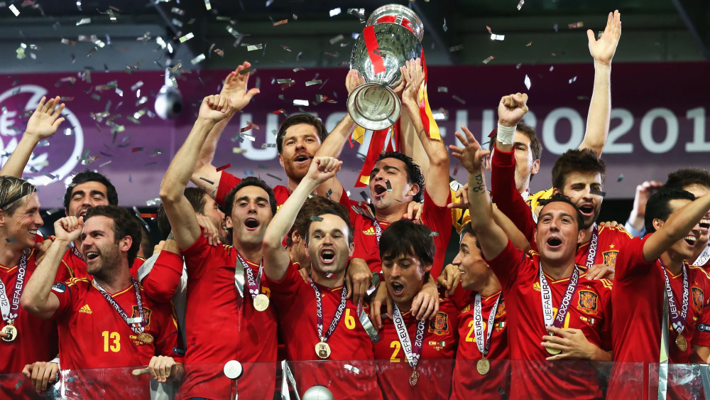 世界杯国歌场面——西班牙球员为什么不唱国歌？手机密码ABCD数学题
