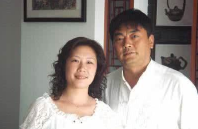 "张飞"李靖飞病逝,早年与妻子离婚备受打击,与女儿亲密合影曝光-腾讯