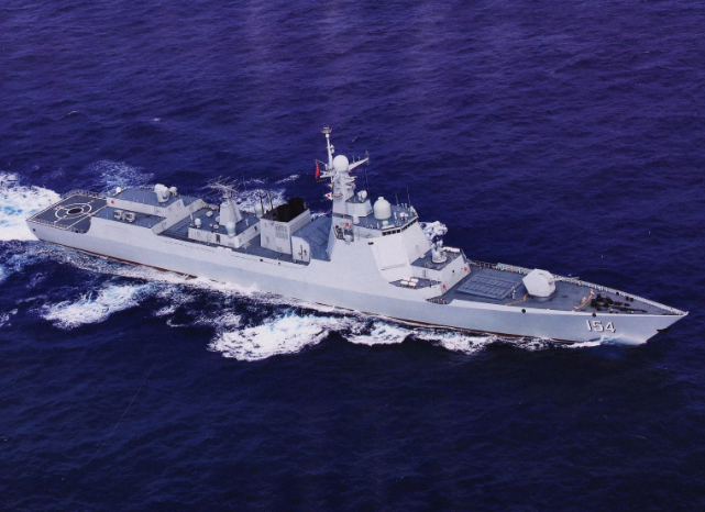 东海舰队厦门舰进入台岛24海里台军若开火我军该如何反制