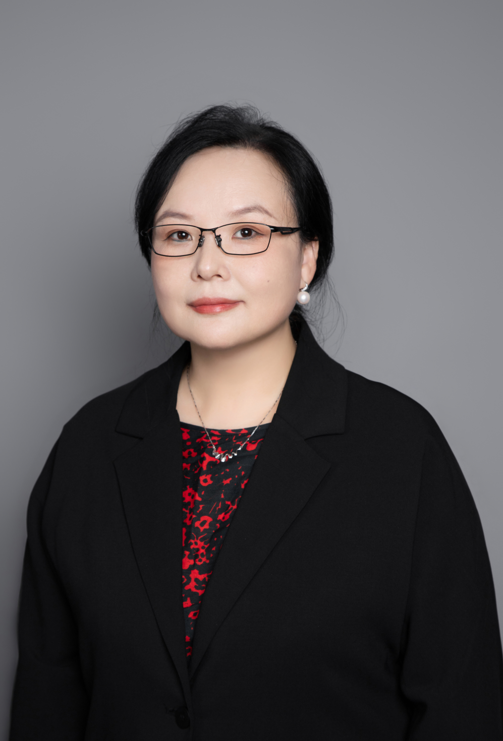 张莉:我渴望成为文学世界里的"持微火者"