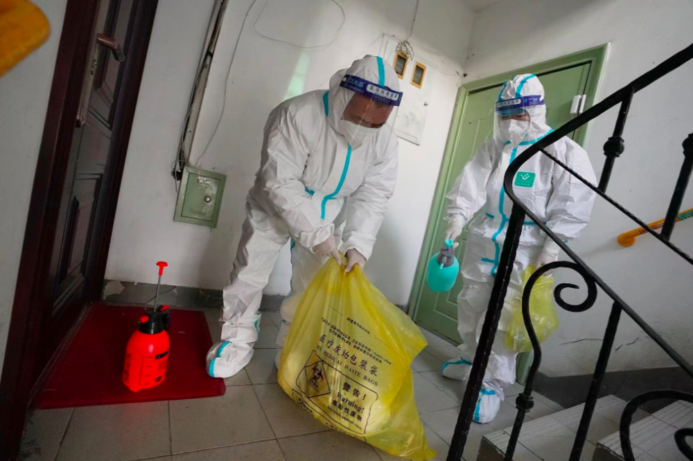 通州紫荊雅園社區工作者堅守崗位，為封控居民提供服務潛江毒販有哪些人頻繁跳槽的人