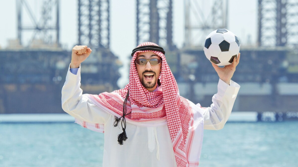 卡塔尔豪横!敢办一场土豪级的世界杯,你真的以为会血亏吗?_腾讯新闻