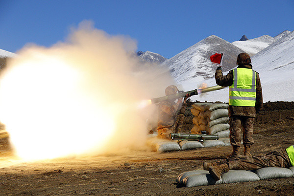 93单兵火箭筒精准打击_腾讯新闻