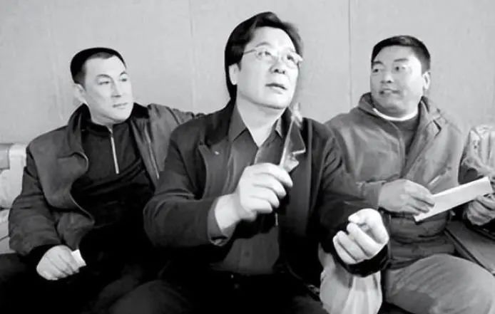 李靖飞老师突然离世与张飞的剧情出现惊人巧合致敬艺术家