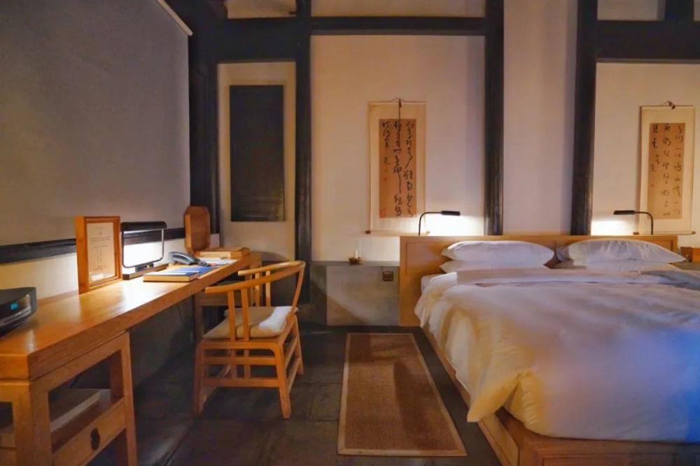 探秘顶级隐世奢华酒店,杭州法云安缦,7座寺庙环绕的人间仙境_腾讯新闻