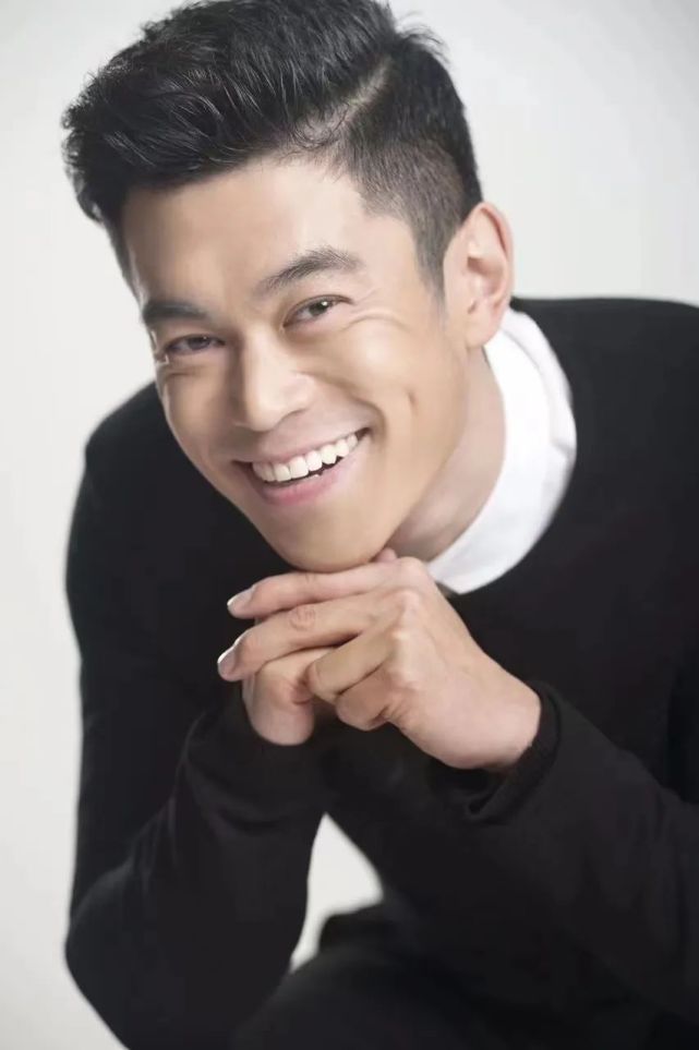 我在《卿卿日常》里当"海王"|"三少主"刘冠麟特写