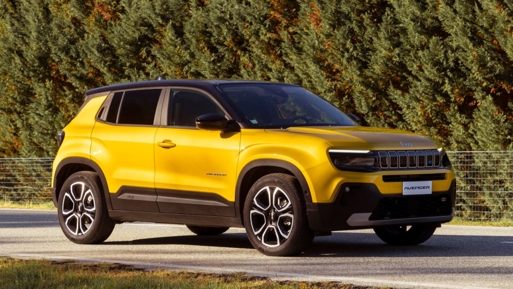 小巧精致时尚,全新jeep avenger电动版大量实拍图发布_腾讯新闻