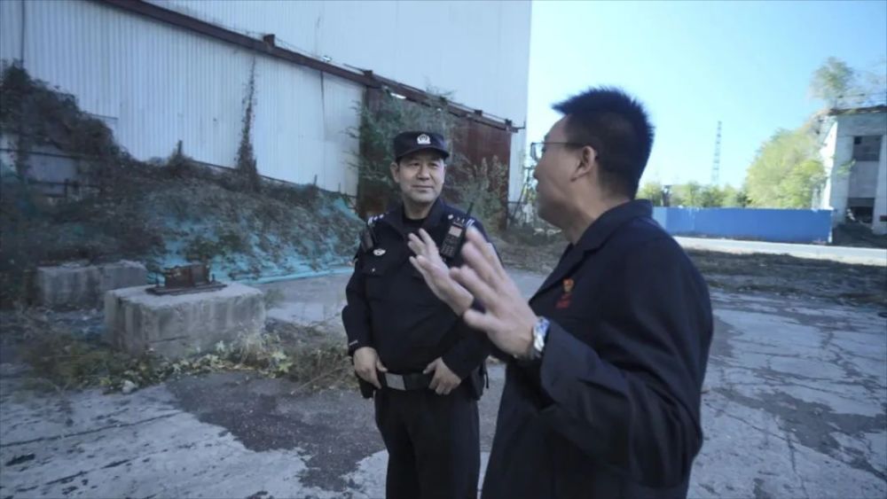 这里是首钢园，这里有一位北京警察，和关于TA们的故事……什么叫物质
