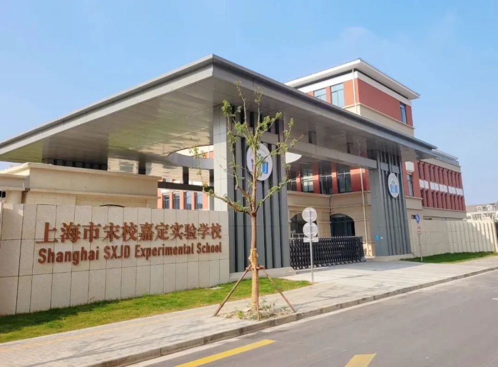 这里未来还将建成更多商品房社区,即将形成嘉定新城罕见的规模性高