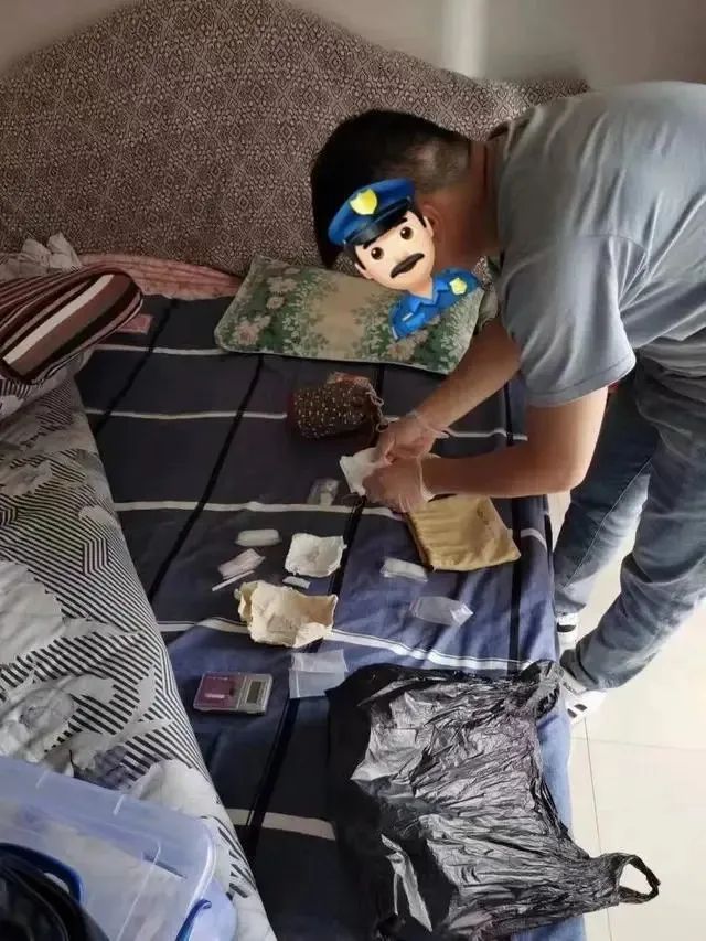情侣贩毒双被擒,警方挥剑斩"毒网"