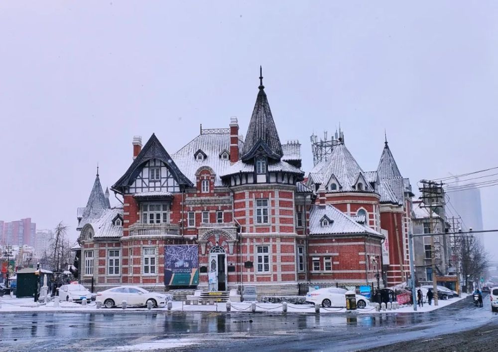 大连一方城堡酒店雪景图片