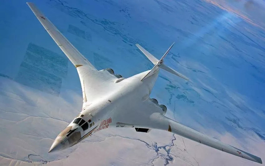 大轰炸将开启！美卫星发现俄22架轰炸机就绪，加油机和指挥机到位三年级上册