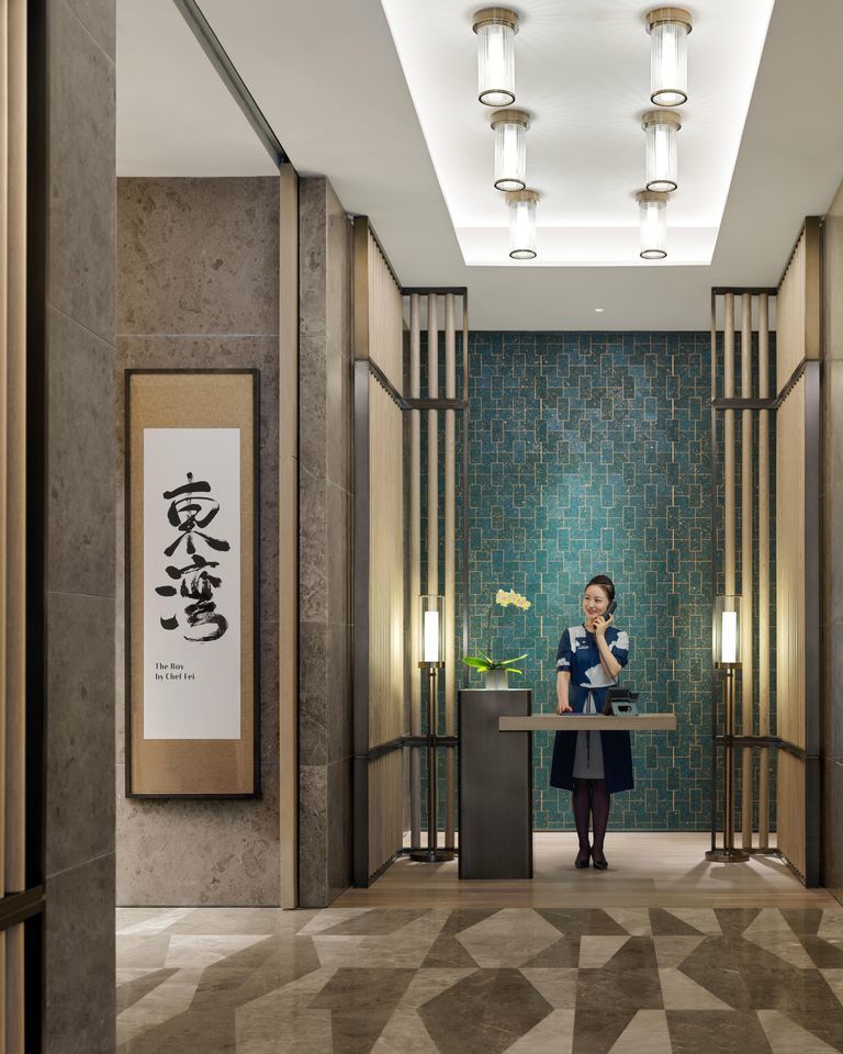 鹏城新地标，全新文华东方酒店诠释奢适的生活方式002425凯撒股份