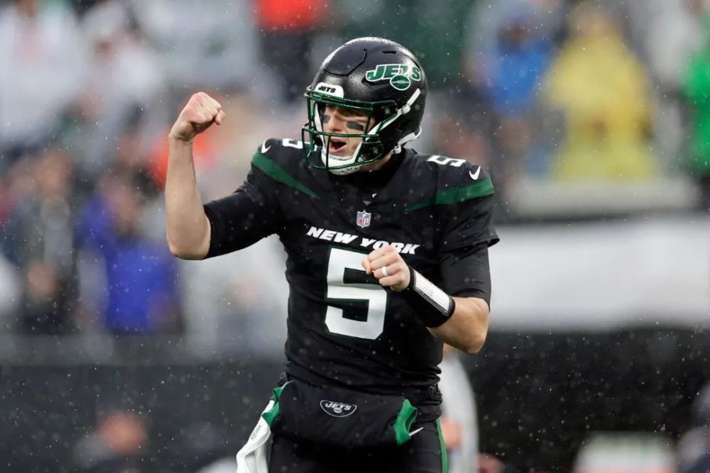 红黑榜劳伦斯打出状元身价雅各布斯麦克白破纪录包装工防跑如噩梦