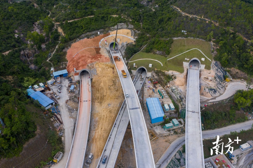 探访珠海兴业快线(北段)建设一线_腾讯新闻