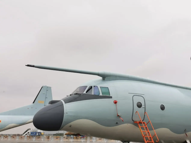 空警-3000或基于运-20开发,可能不再顶盘子,还带无人机"小弟"