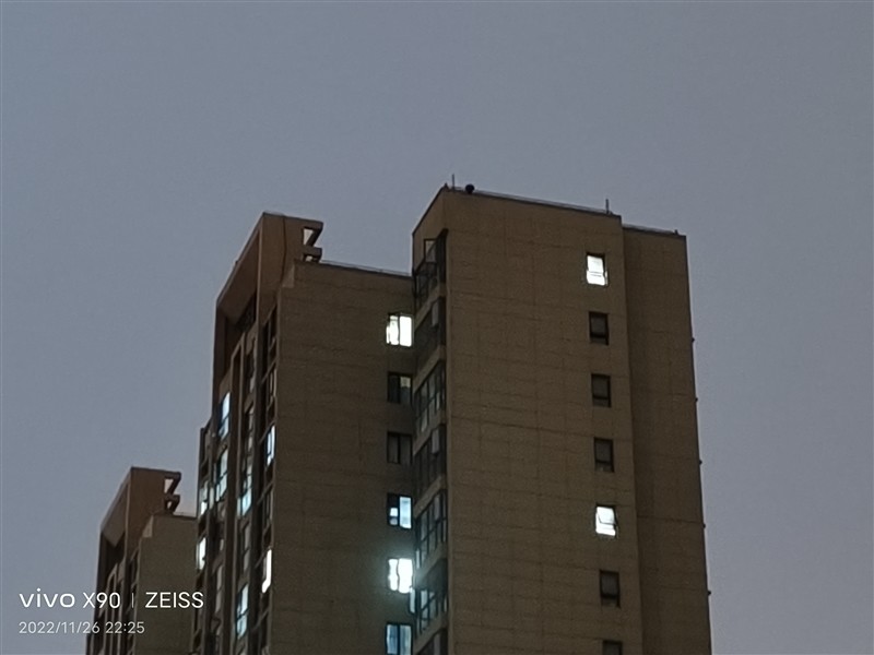 无与伦比的双芯旗舰！vivo X90评测：史上最卷的标准版手机插图50