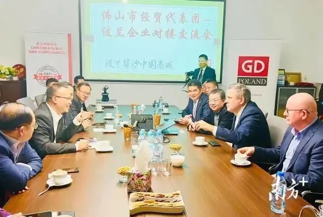 南海区经济促进局党组成员,贸促会会长梁桂雄说,南海制造业基础扎实