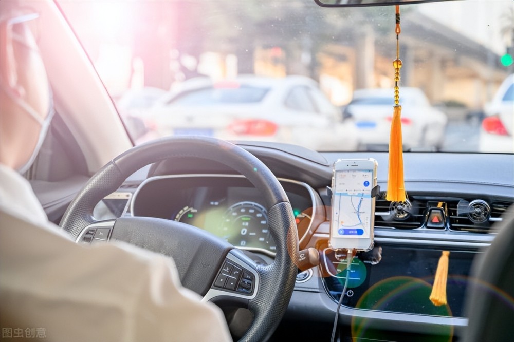 多地網約車司機曬11月份流水六成流水沒過萬