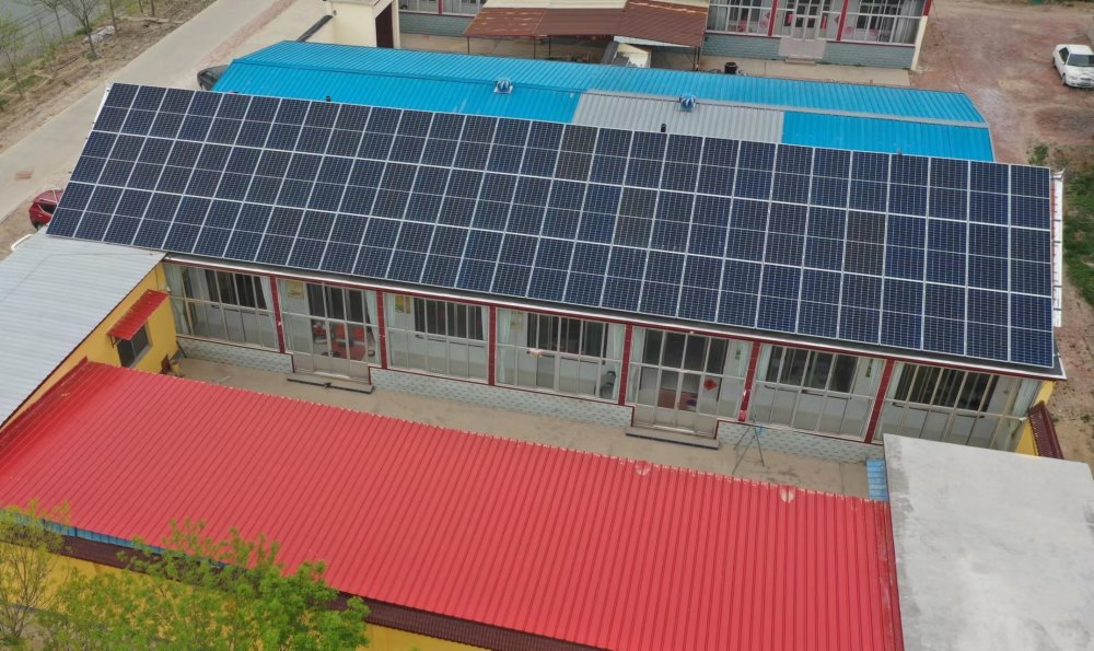 出租屋顶建光伏电站，为何让“阳光存折”变“负债”艾斯英语听力解锁密码