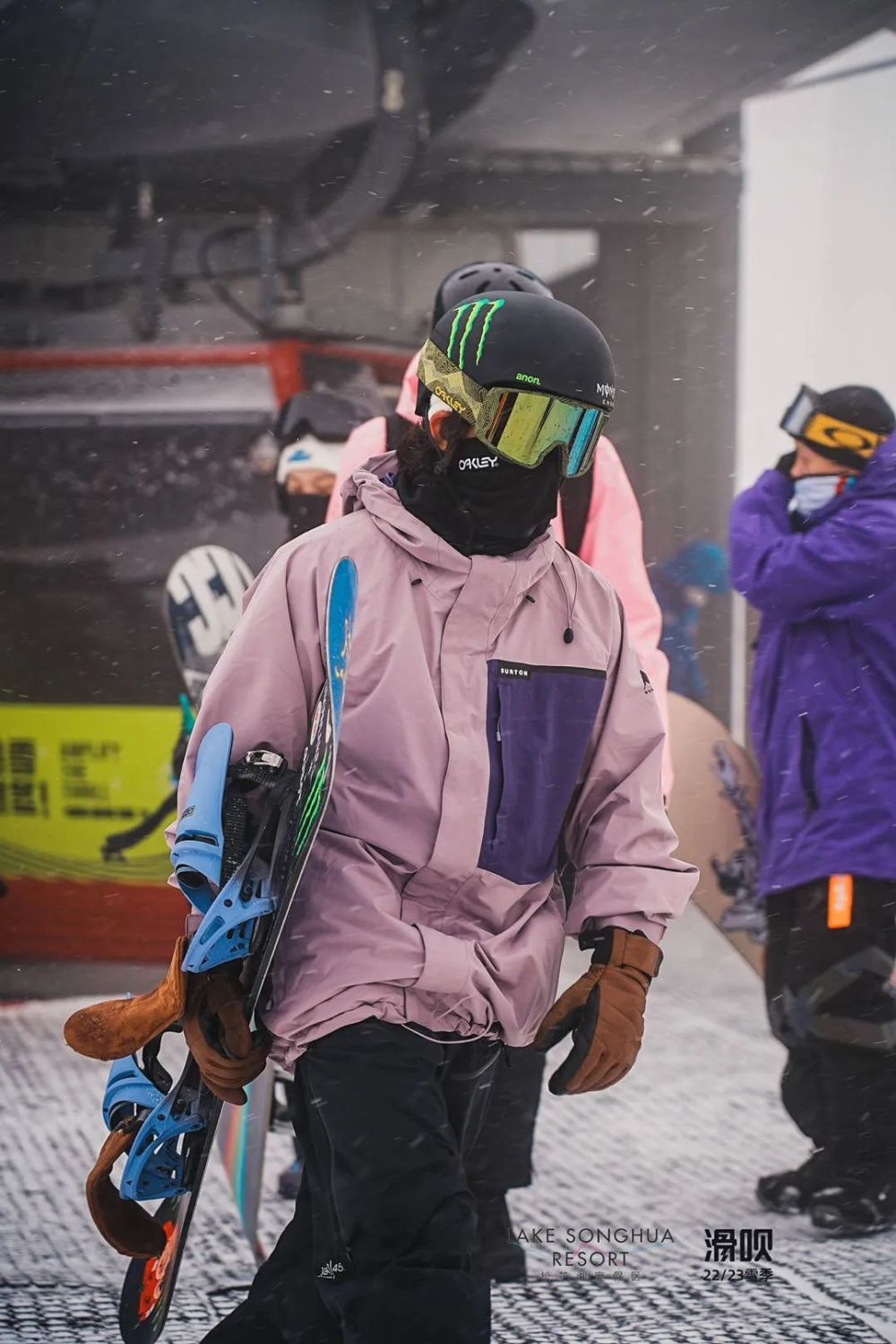 今年冬天第一件滑雪服还得看戴安娜中国最先进的战机部署在哪
