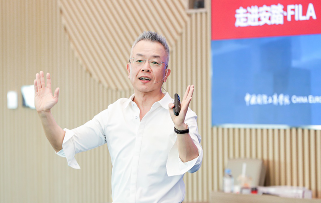 从亏损到营收超200亿，FILA的崛起之路｜独家案例_腾讯新闻