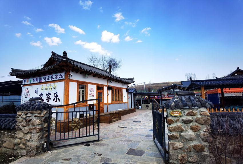 延边州龙井市智新镇明东村盘活沉睡资源将地方优势转化为振兴之道