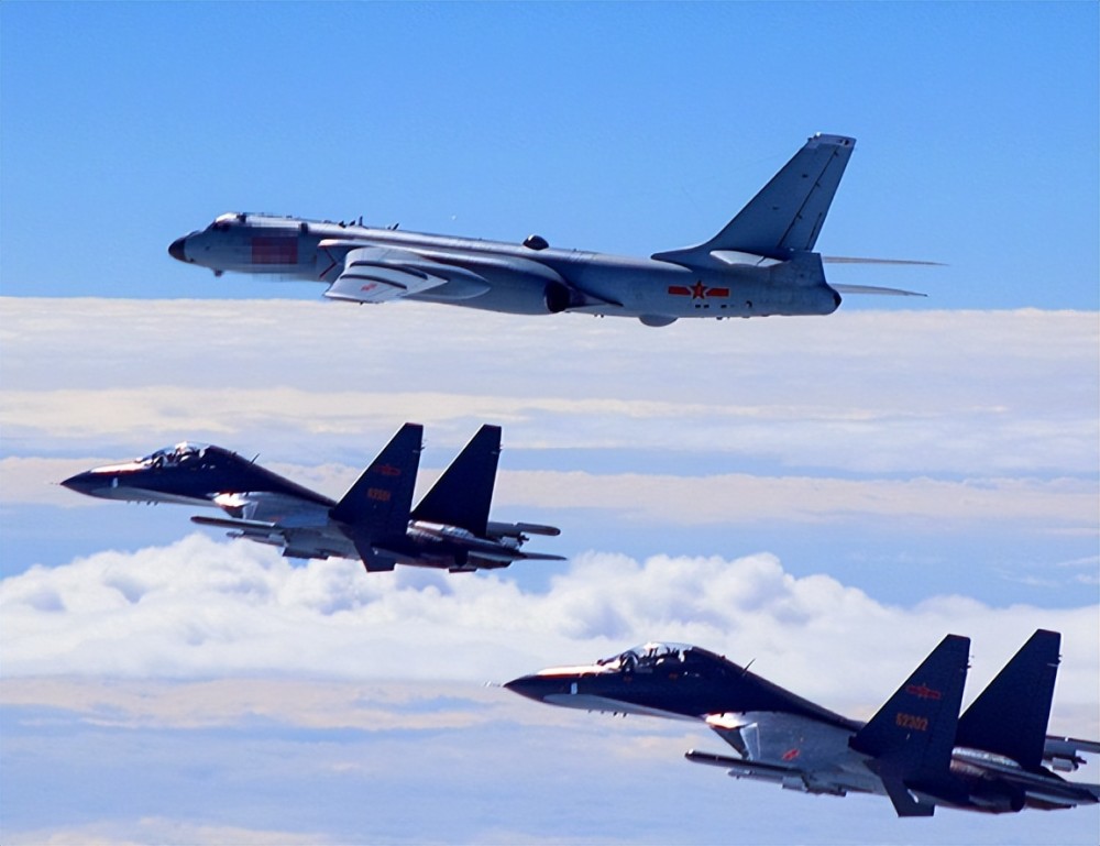 2022中国空军实力，三代以上战机超1500架，隐身机达200架！励步英语改为励步
