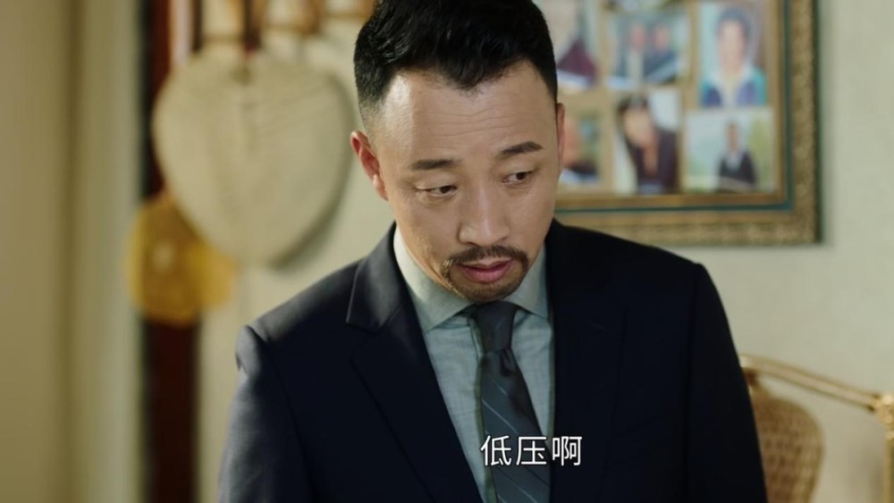 《刘老根5》孙小飞版"二奎"引热议,珠玉在前,真不是痞帅就行_腾讯新闻