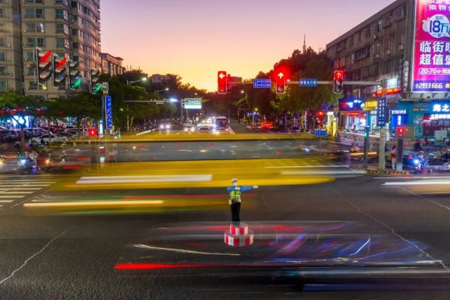 有一种美叫湛江!从白天靓到夜晚!