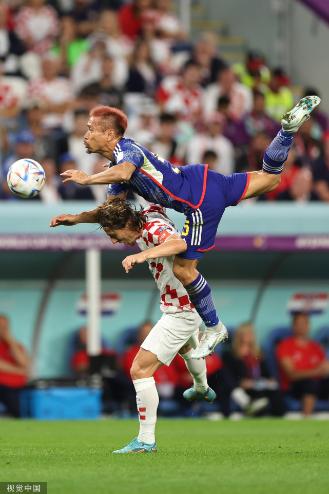 卡塔尔世界杯首个点球大战!日本2-4克罗地亚,3人点球被扑出