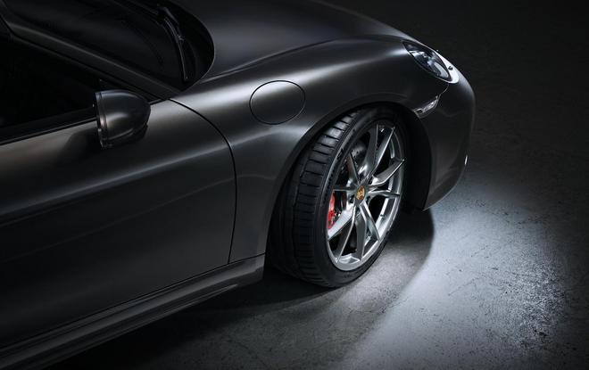 嘉兴保时捷911车友会俱乐部继Cayenne、Macan、Taycan后，韩泰为保时捷718车型提供配套