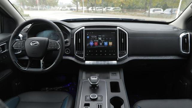 国产首款全尺寸大皮卡,中兴1949柴油自动挡正式预售,15.99万起