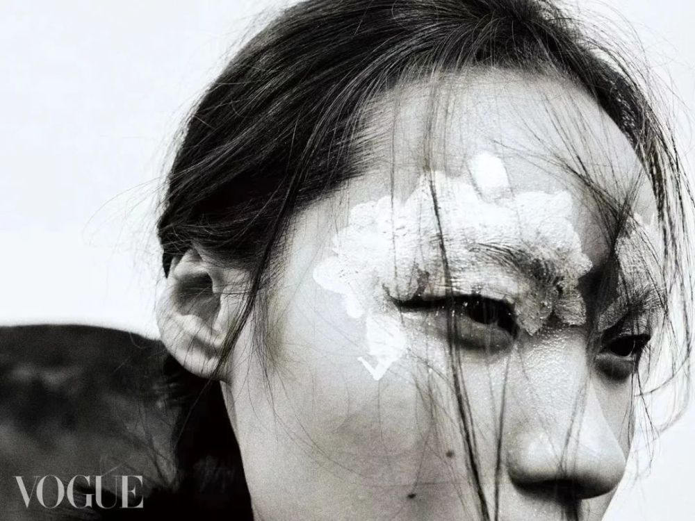 女性化妆师的笔下，究竟藏着多少心思？中国联通耿向东年龄