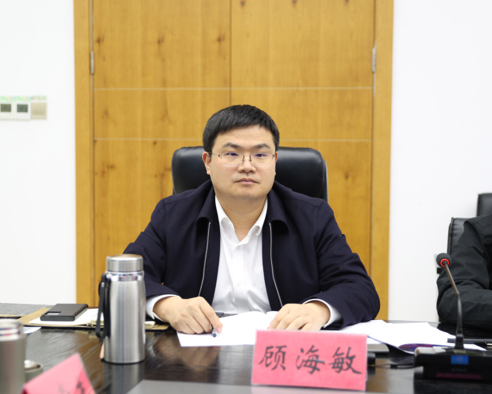 顾海敏要求,要紧紧围绕承办全省农业丰收节这个重点任