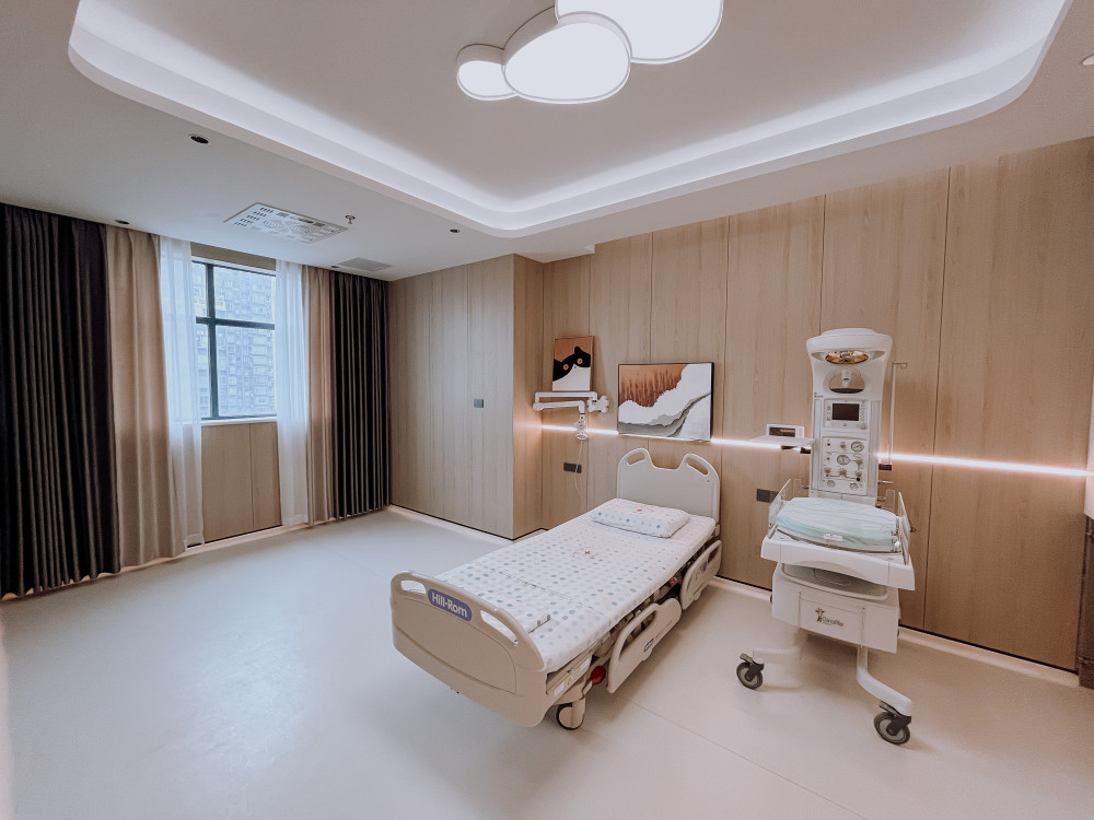 安全产房——进驻最优质的医疗资源和医师队伍,为孕