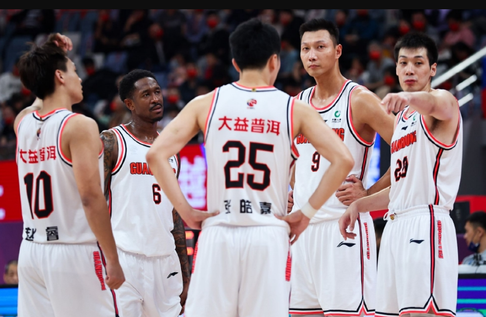 广东男篮阵容补强,2米13新外援正式到位,12日对阵天津将会首秀_腾讯