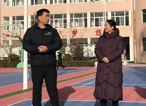 近日,白水县人民检察院检委会委员孙文平,先后前往白水县教师进修学校