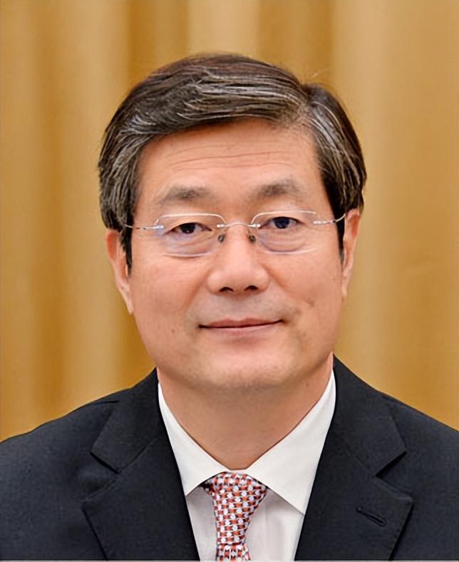 内蒙古自治区纪委书记 刘爽:把纪检监察工作置于党和国家大局中谋划