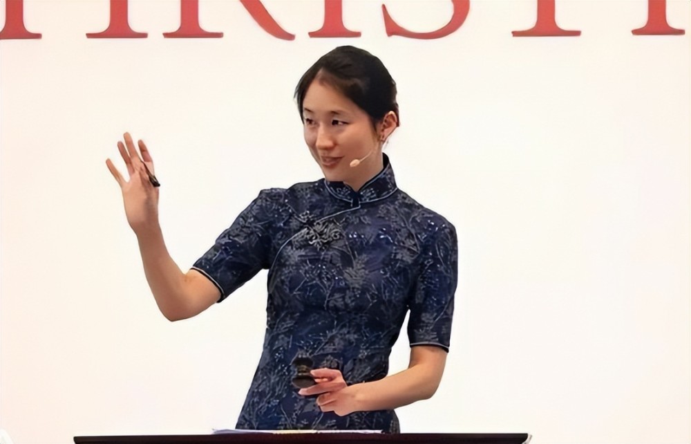 记得导师hugh edmeades跟陈良玲说过一句忠告:"做你自己.